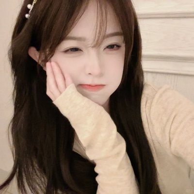 菲比梦游奇境